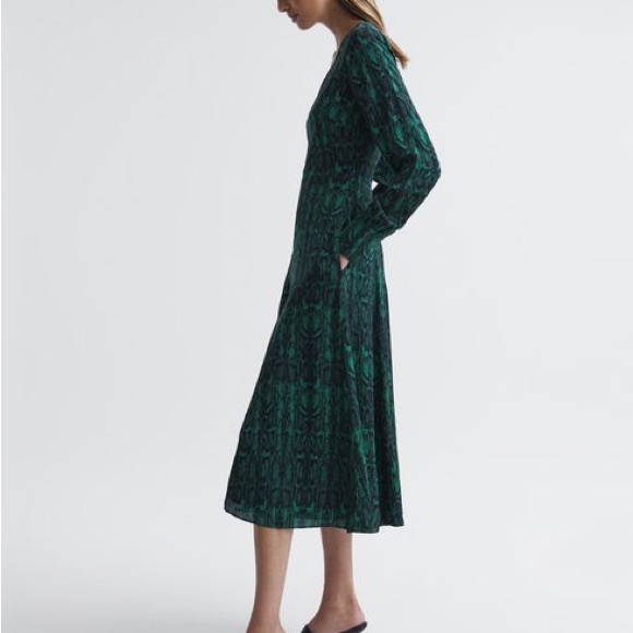 Reiss GRETA LONG SLEEVE PRINTED MIDI DRESS - Picture 13 of 16